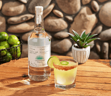 casamigos margs bottle and glass